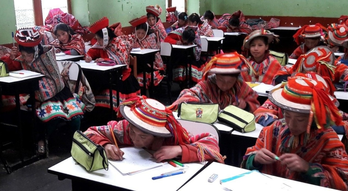 HoPe opnieuw actief in de middelbare school van Patacancha